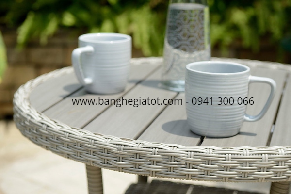 Sofa nhựa giả mây