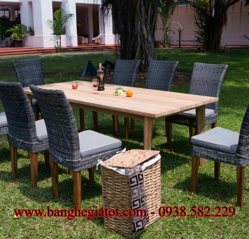 bàn ghế nhựa mây ngoài trời giá tốt,