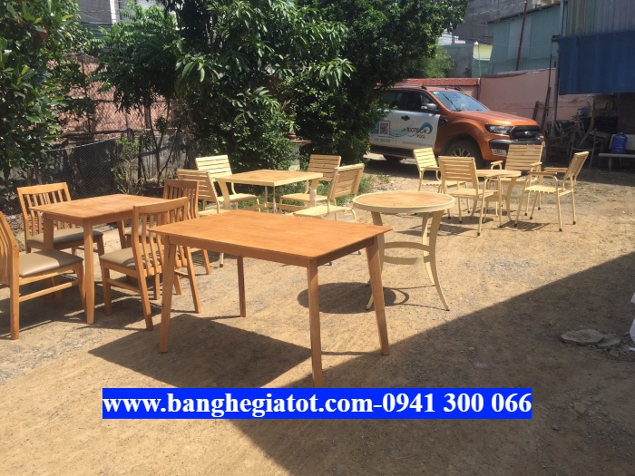Bộ bàn ghế gỗ giá rẻ