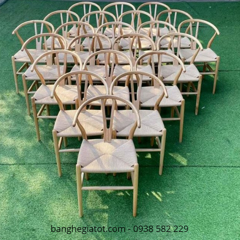 địa chỉ bán bàn ghế gỗ phòng khách bình dân