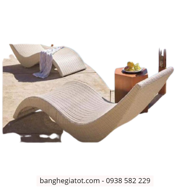 giường tắm nắng nhựa mây nhập khẩu tại hcm