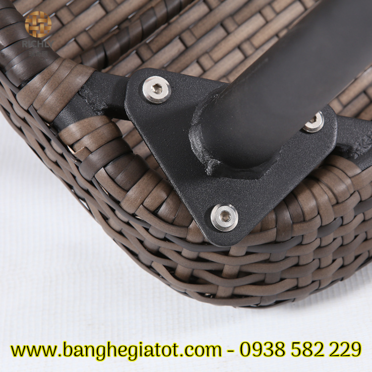 nội thất bàn ghế ngoài trời